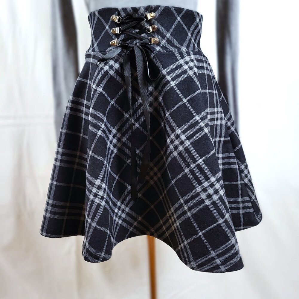 Like New Black and Gray Plaid Circle Skirt - Size S